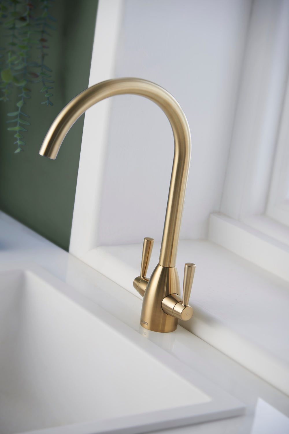 Carlow Kitchen Sink Tap - Brushed Brass