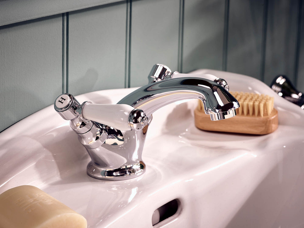 Georgian Mono Basin Mixer - Chrome