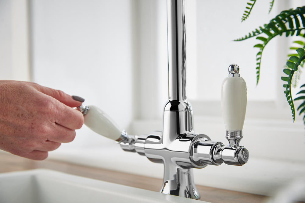 Georgian Kitchen Sink Tap - Chrome